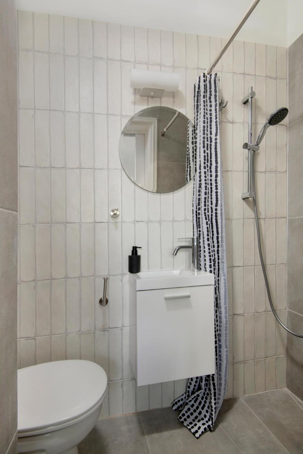Amazing Two Bedroom Apartment Larnaca Exterior photo